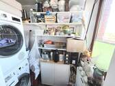 Speisekammer mit Anschluss WM und Trockner - 