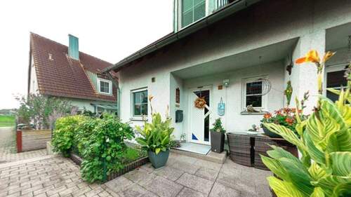 Bild 3 - 4 Zimmer Doppelhaushälfte in Wolframs-Eschenbach