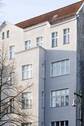 Fassade - Attraktive 2-Zimmer-Wohnung als Investition nahe dem Lietzensee in einem schönen Altbau! (vermietet)