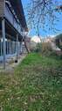 Teilansicht Garten (2).jpg - Lichtdurchflutetes Zweifamilienhaus in ruhiger Lage !