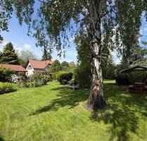 Freistehendes Wohnhaus mit großem Grundstück in ruhiger Lage von Biesdorf - Berlin