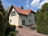 Haus mit Terrasse - 7 Zimmer Einfamilienhaus zum Kaufen in Berlin