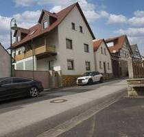 Charmanter Resthof mit Scheune-größeres Anwesen mit vielseitigen Potenzial - Stadtlauringen Ballingshausen
