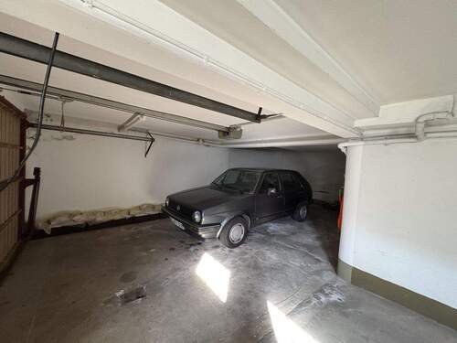 Garage - 