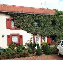 PROVISIONSFREI!! Verträumtes Bauernhaus mit Photovoltaik nähe Saargemünd - Blies-Guersviller