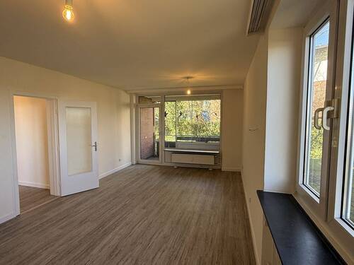 Wohnzimmer - 4 Zimmer Etagenwohnung zur Miete in Wedel