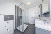 Mit Dusche - 