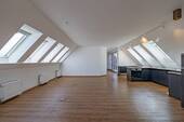Großzügiges Wohn- Esszimmer - 