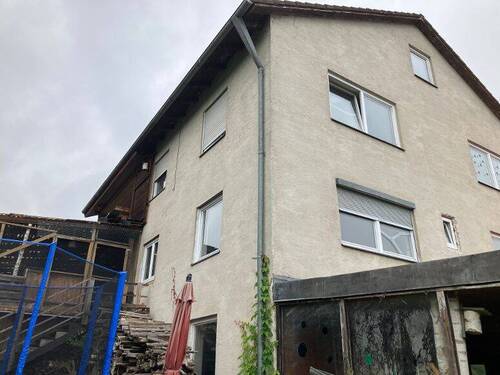 Hausansicht1 - 6 Zimmer Einfamilienhaus zum Kaufen in Edling