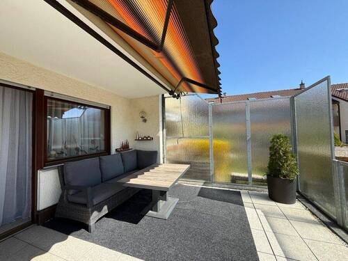 EG Terrasse - 1 Zimmer Mehrfamilienhaus, Wohnhaus in Markgröningen