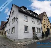 Wohnen & vermieten in der historischen Altstadt von Rothenburg o. d. Tauber - Stadthaus mit großzügiger Eigentümerwohnung und zwei Apartments