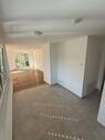 Flur Blick Wohnzimmer - Etagenwohnung mit 105,00 m&sup2; in Schenefeld zur Miete