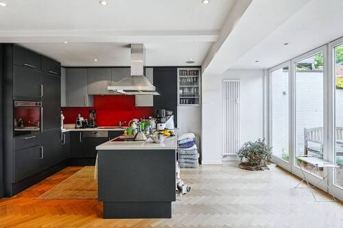 Küche - 4 Zimmer Etagenwohnung in Hamburg