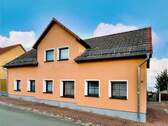 Haus Straßenanicht - 6 Zimmer Einfamilienhaus zum Kaufen in Blankenhain