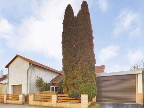 Bild 3 - 7 Zimmer Einfamilienhaus in Bad Windsheim