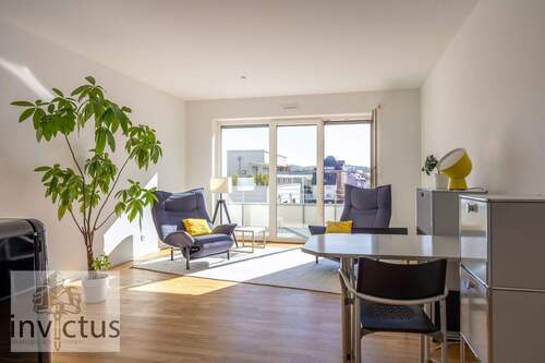 Wohnzimmer - 2 Zimmer Etagenwohnung zum Kaufen in Heilbronn