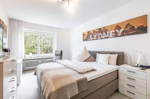 Schlafzimmer - 2 Zimmer Etagenwohnung zum Kaufen in München