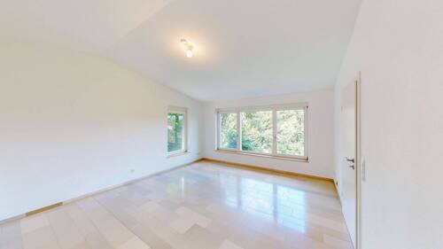 Schlafzimmer I mit Zugang zum Bad - 
