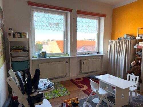 Zimmer - Etagenwohnung mit 104,00 m&sup2; in Güstrow - Plauer Viertel zur Miete