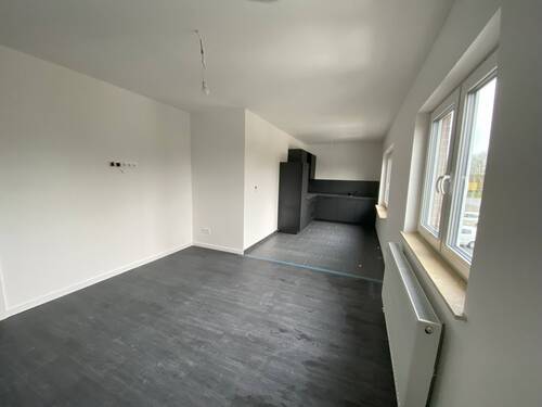 Küche + Wohnzimmer - 2 Zimmer Etagenwohnung in Ovelgönne