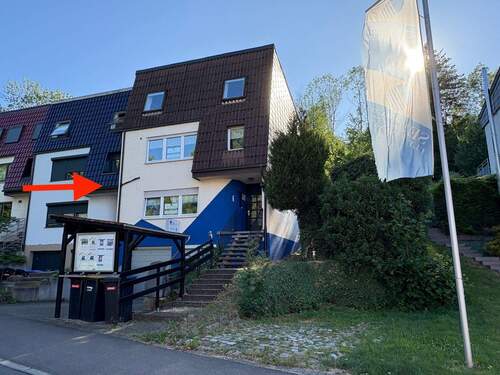 Frontansicht - 7 Zimmer Reihenendhaus in Reutlingen