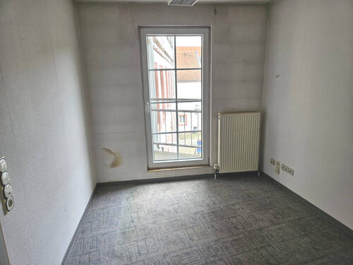 OG: Büro- Praxis- Schulungsräume - 
