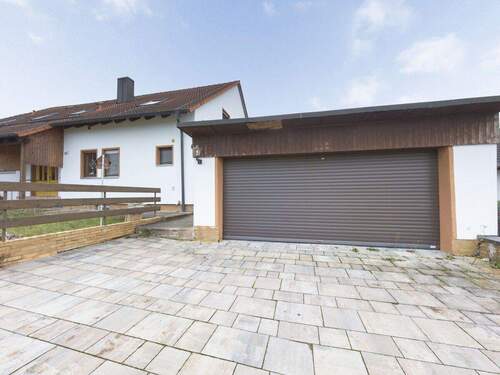 Bild 2 - 5 Zimmer Etagenwohnung zum Kaufen in Bad Windsheim / Wiebelsheim