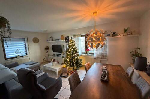 Wohn-/Esszimmer - Top EG-Wohnung mit Stellplatz in Marpingen-OT