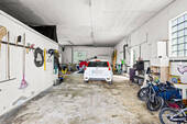 Garage und Werkstatt - 1 Zimmer Mehrfamilienhaus, Wohnhaus zum Kaufen in Aufhausen