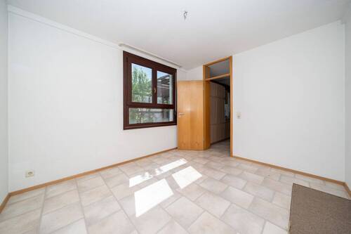 Zimmer 2 - 
