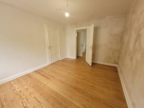 Einblick Wohnzimmer Bild 4 - 