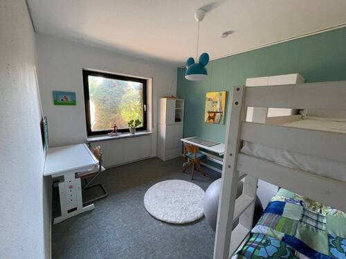 Zimmer 4 - 