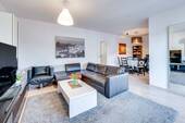 Wohnzimmer - 3 Zimmer Etagenwohnung zum Kaufen in Haar
