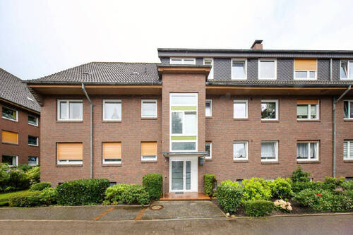 Außenansicht - 4 Zimmer Etagenwohnung in Wilhelmshaven-Neuende
