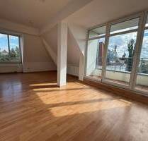 Gemütliches 1-Zimmer-Apartment mit Einbauküche und Loggia - Dresden Seidnitz/Dobritz