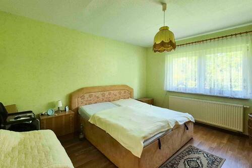 Schlafzimmer EG (2) - 