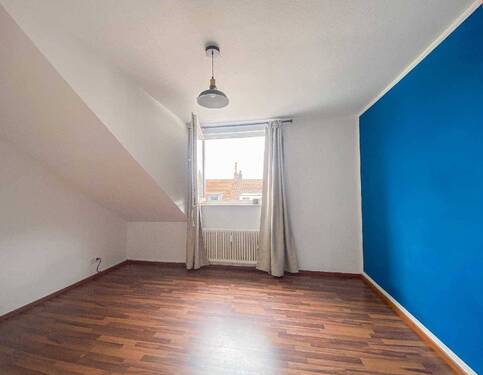 Schlafzimmer - 2 Zimmer Etagenwohnung in Düsseldorf