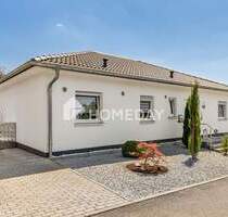 Urlaubsfeeling beginnt hier: Bungalowtraum mit Wellnessgarten und Sonnenterrasse - Zuzenhausen