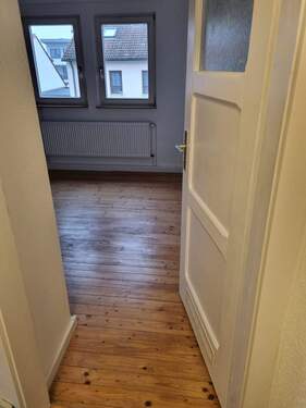 geölter Holzboden in der Küche - 3 Zimmer Etagenwohnung in Bad Staffelstein