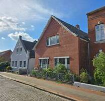 **Charmantes Stadthaus mit schönem Garten** - Husum