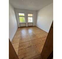 Helle 4 Zimmer-Wohnung in zentraler Lage von Naumburg