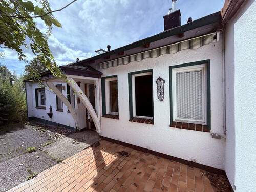 Eingang_01 - 5 Zimmer Einfamilienhaus zum Kaufen in Wiehl