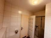 Bazimmer und Dusche - 