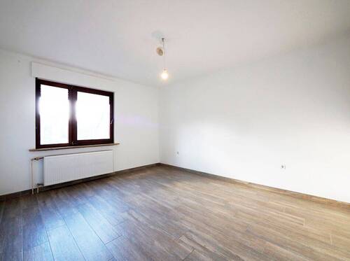Bild 1 - Moderne 3-ZKB-Wohnung in grüner Umgebung von Hostenbach!!