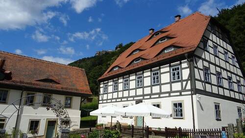 Haupt-u. Nebengebäude - 1 Zimmer Hotel, Pension, Gasthof zum Kaufen in Königstein