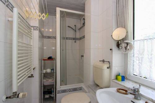 Badezimmer 2 Erdgeschoss - 