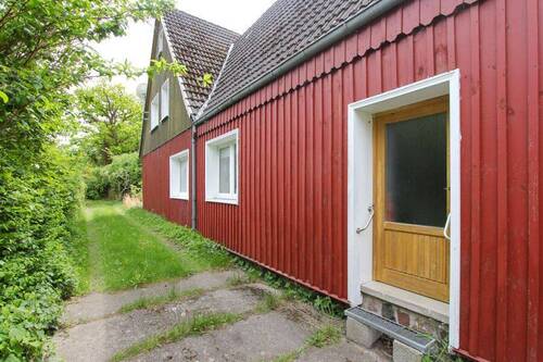 Weg Ostseite Wohnhaus - 
