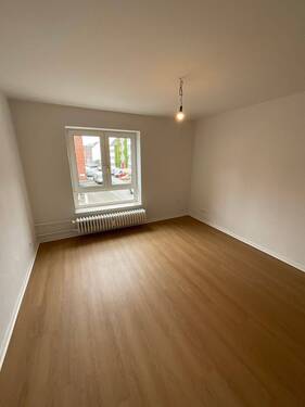 Schlafzimmer - 2 Zimmer Etagenwohnung zur Miete in Kiel