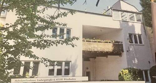 Ansicht aus dem Garten - 1 Zimmer Mehrfamilienhaus, Wohnhaus zum Kaufen in Wiesbaden