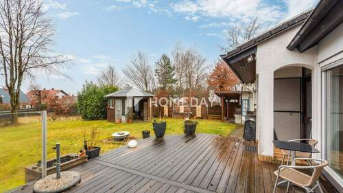 Terrasse 2 - 5 Zimmer Einfamilienhaus in Pirmasens